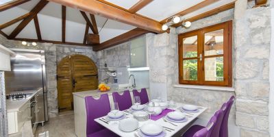 croatia-zivogosce-strnj-villa-apartman-40196ACE46-568C-1BA4-5754-6C919F839B65.jpg